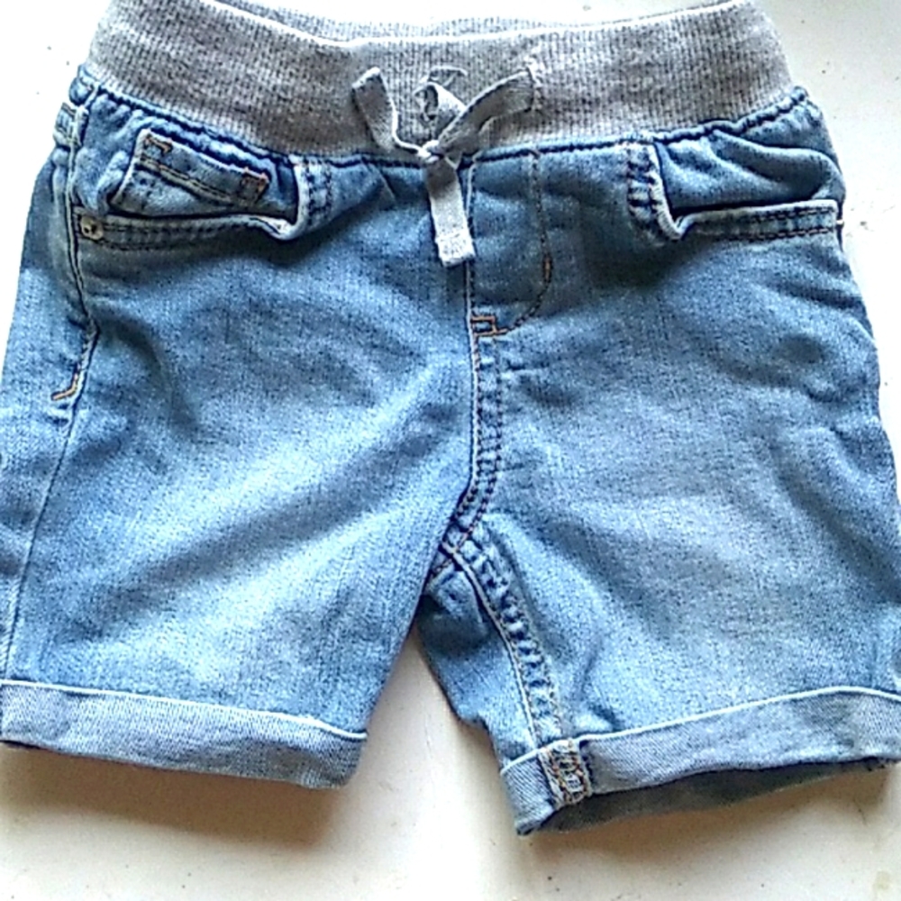 5/$5  Sale Girls stretchy waist jean shorts